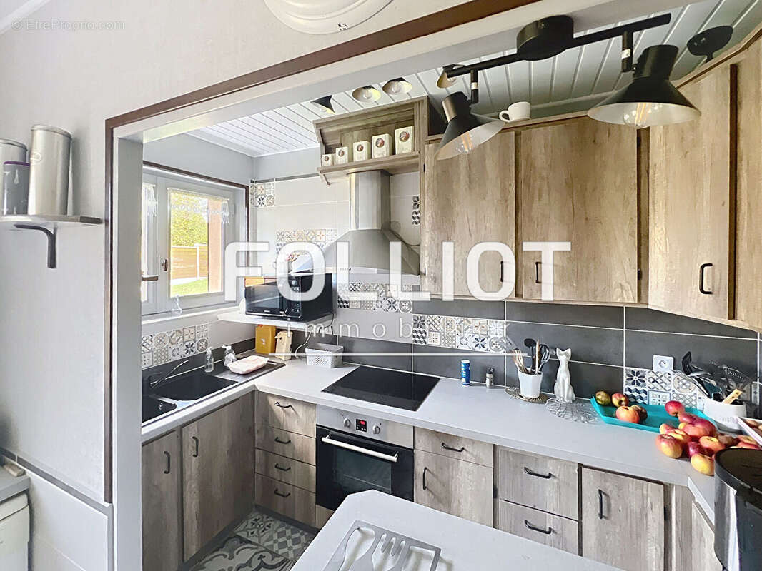 Maison à BRICQUEVILLE-LA-BLOUETTE