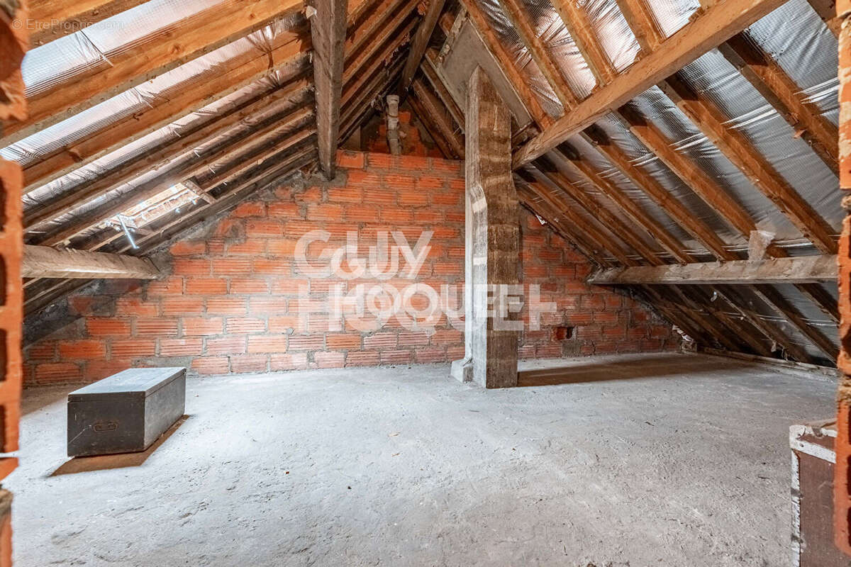 Maison à LA GARENNE-COLOMBES