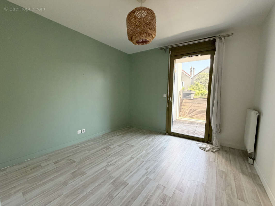 Appartement 66 m² à Juvisy-Sur-Orge  - photo 7