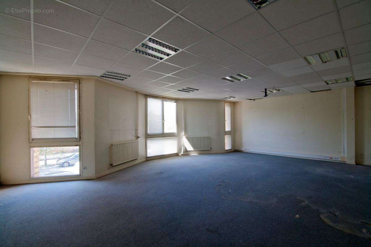 Commerce à CHALONS-EN-CHAMPAGNE