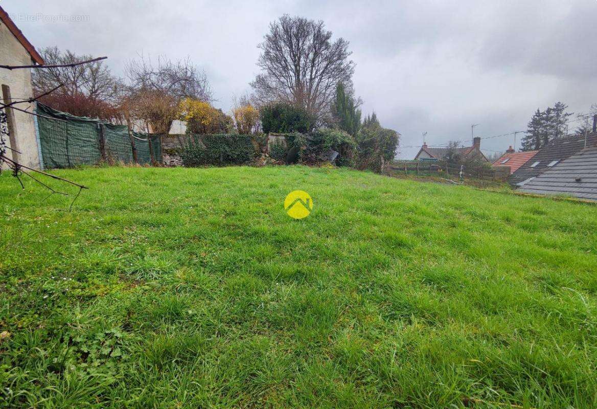 Maison à JOUET-SUR-L&#039;AUBOIS