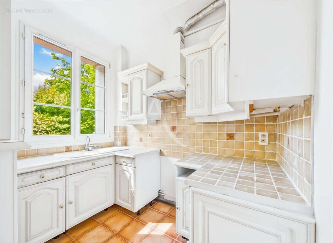 Appartement à SAINT-MAUR-DES-FOSSES