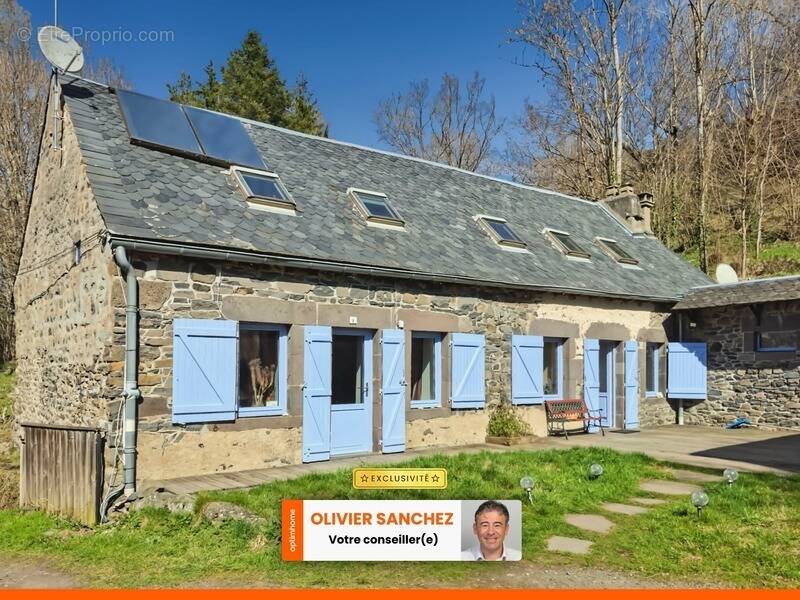 Maison à SAINT-BONNET-PRES-ORCIVAL