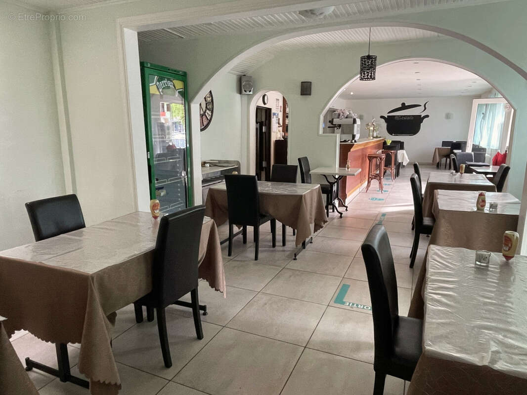 Commerce à SAINT-QUENTIN