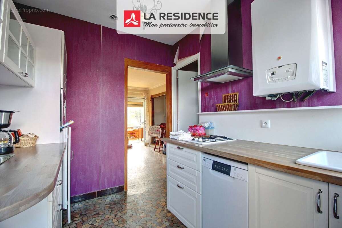 Maison à SAINT-ETIENNE-DU-ROUVRAY