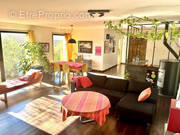 Maison à LA TOUR-D'AIGUES