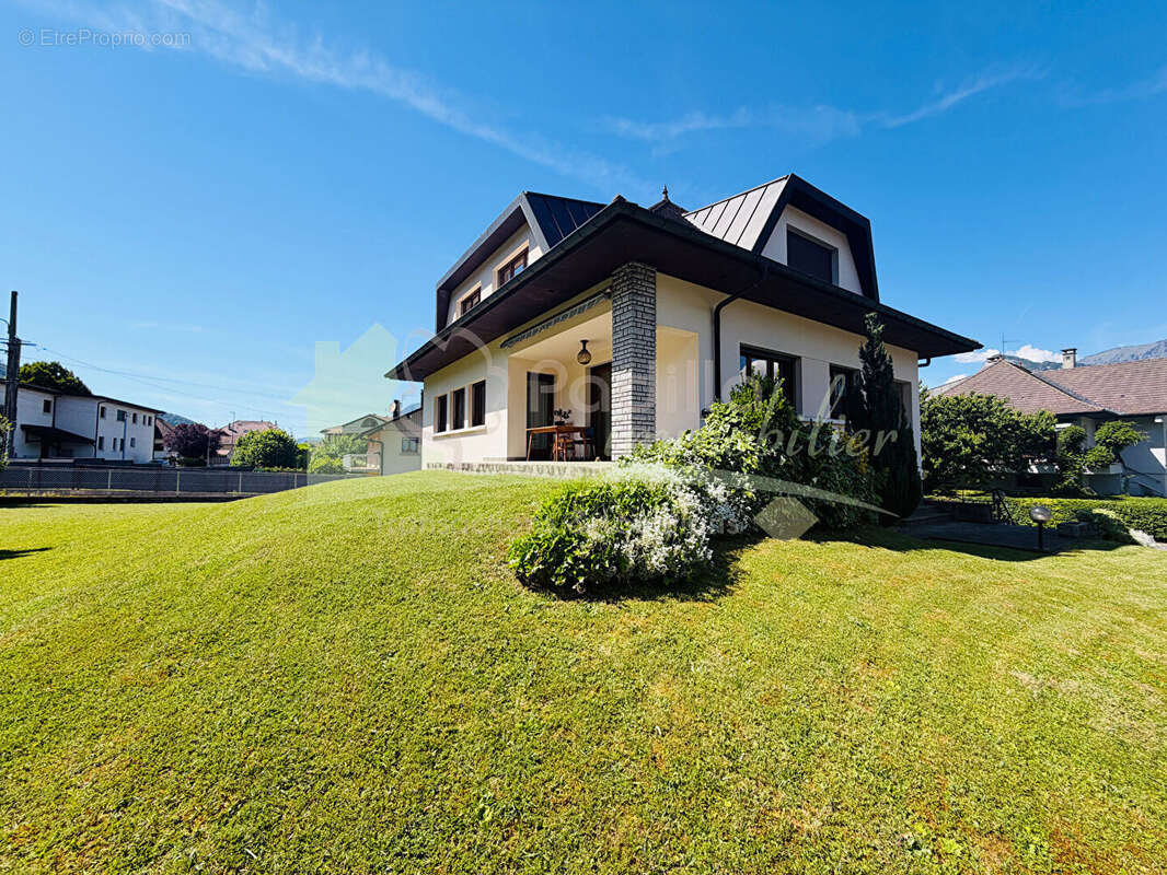 Maison à SCIONZIER