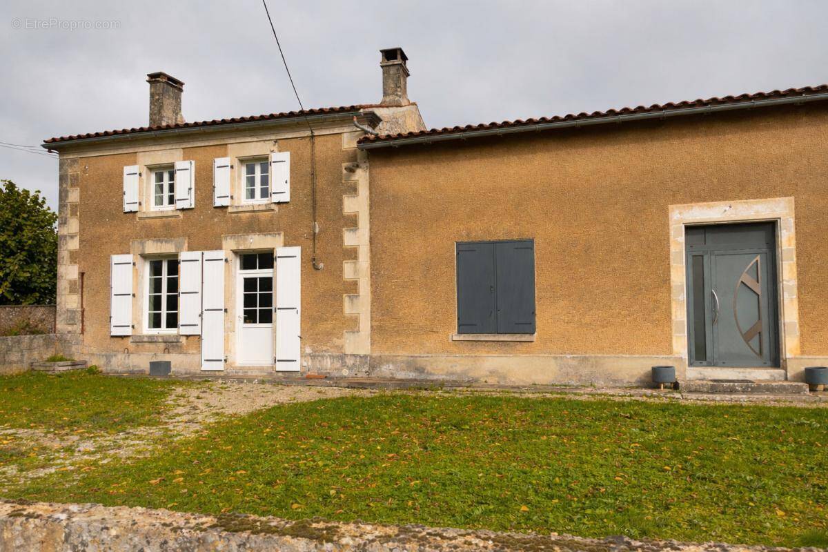Maison à AULNAY