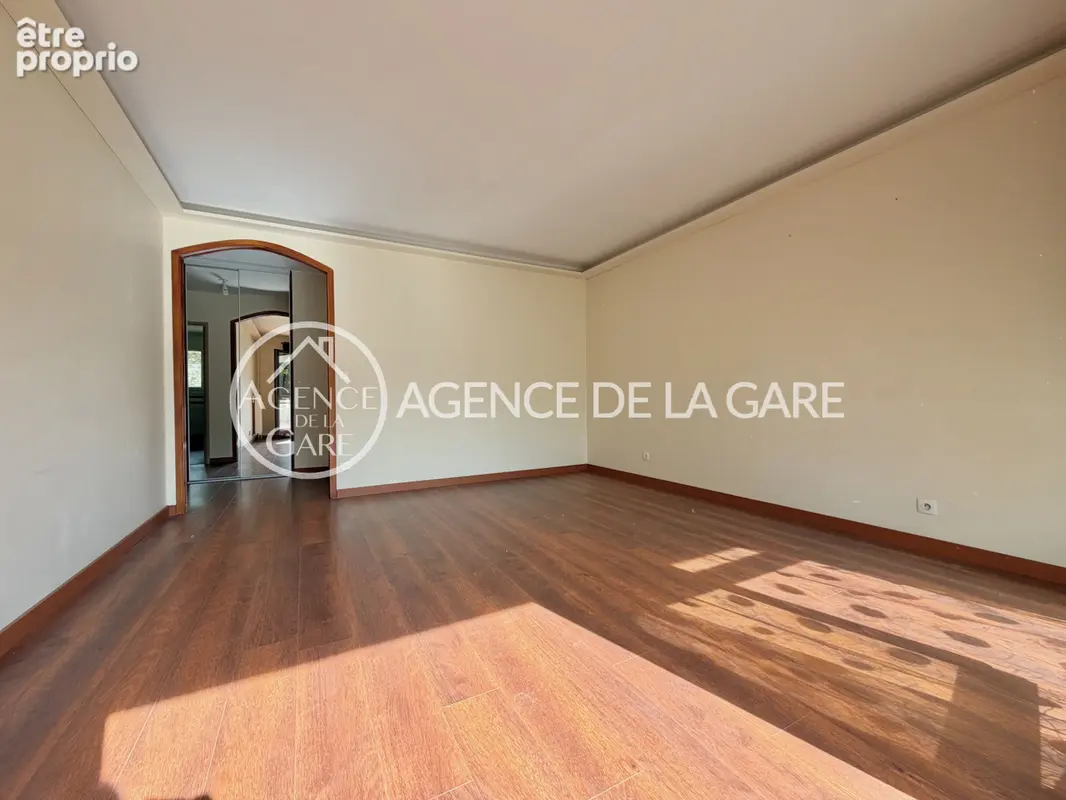Photo Appartement à Brunoy au prix de 194 000€