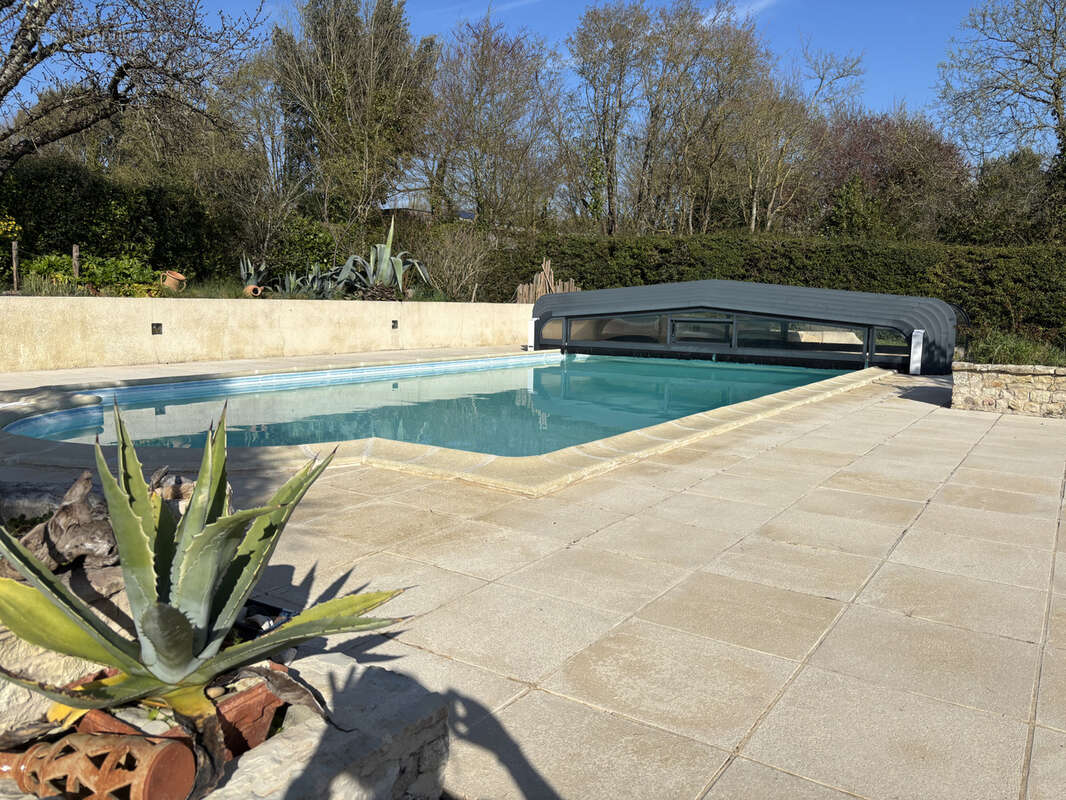 Maison à NIEUL-SUR-MER