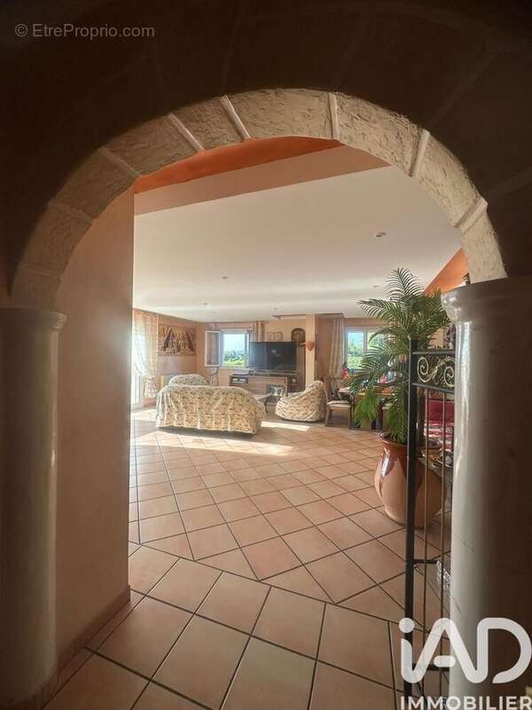 Photo 3 - Maison à PRISSE