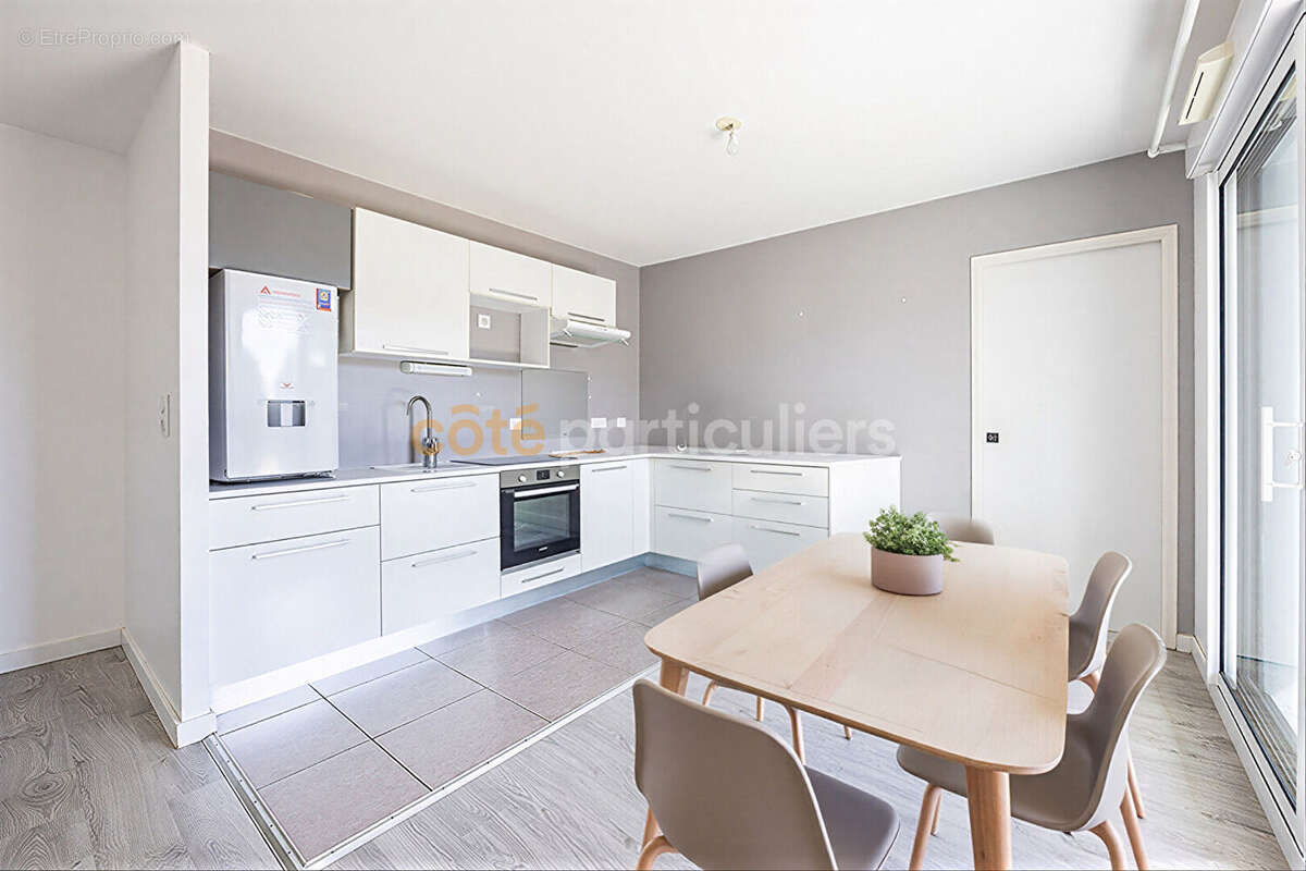 Sautron -- appartement de 65m2 -- balcon -- parking - photo 5