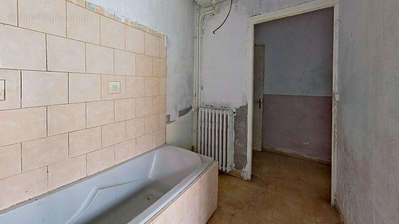 Maison à MONTMIRAIL