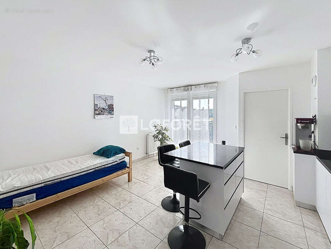 Appartement avec balcon Villennes Sur Seine - 2 pièces 46.24 m2 - photo 3
