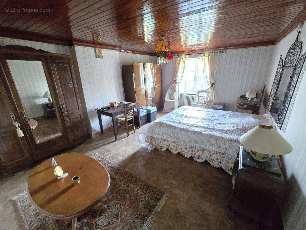 Maison à DURENQUE