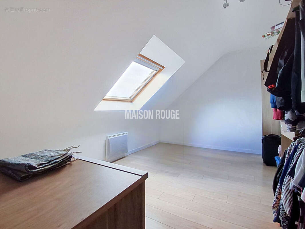 Superbe maison familiale - Vie de plain-pied - 5 chambres - Plein Sud - Sans vis-à-vis - HENON - photo 11