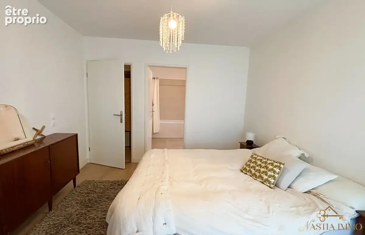 Appartement Bordeaux 4 pièce(s) 94 m2 + terrasse 28m² vue Garonne - photo 5