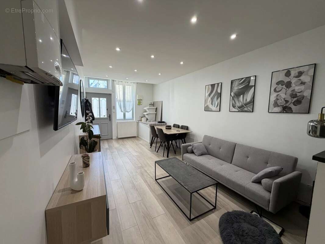 Auxerre hyper centre - Belle maison de ville F3 de 70 m² - photo 9