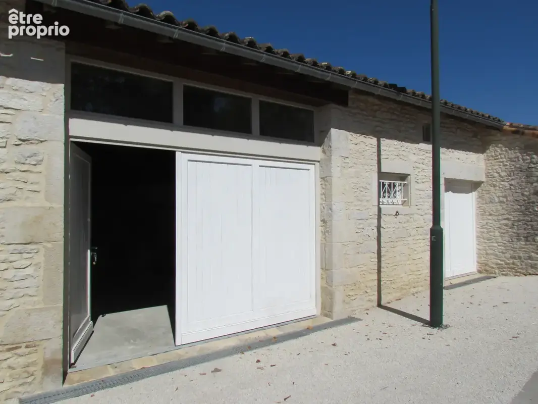 Ancien presbytere à 5 km  de ruffec - photo 41