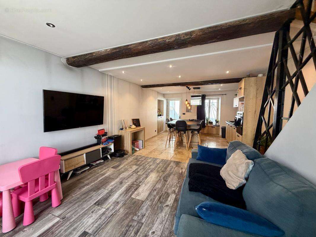 Maison à LE GRAND-LEMPS