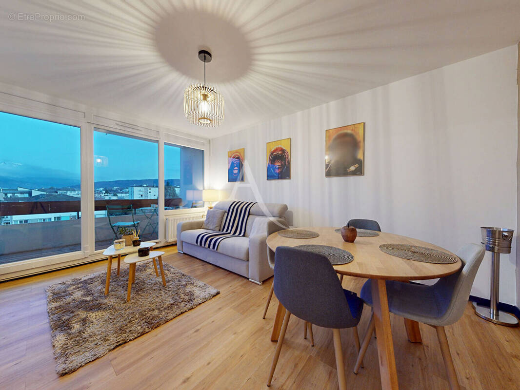 Appartement à MEYTHET