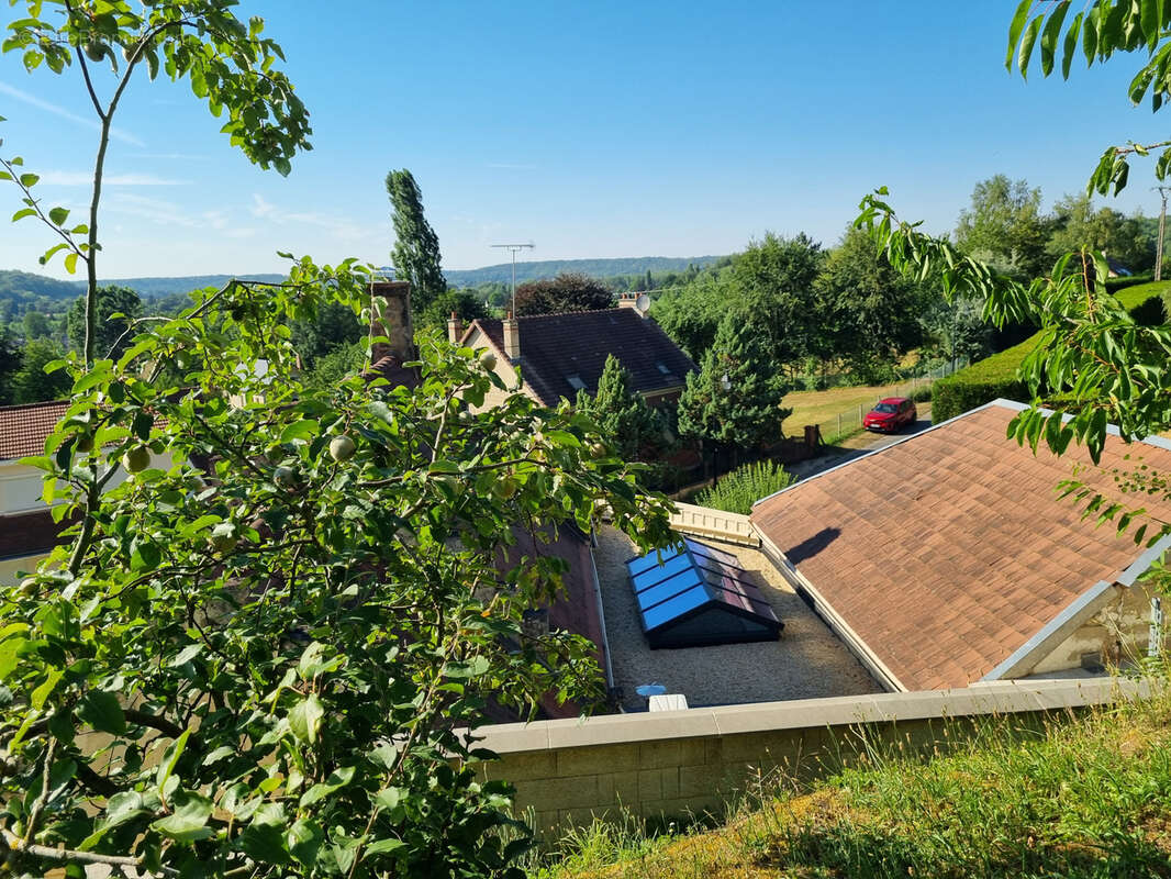 Maison en pierre 142 m2   DPE B, climatisation   Ambleny - photo 12