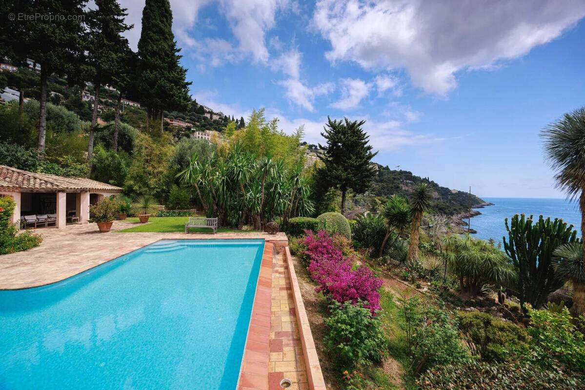 Maison à ROQUEBRUNE-CAP-MARTIN