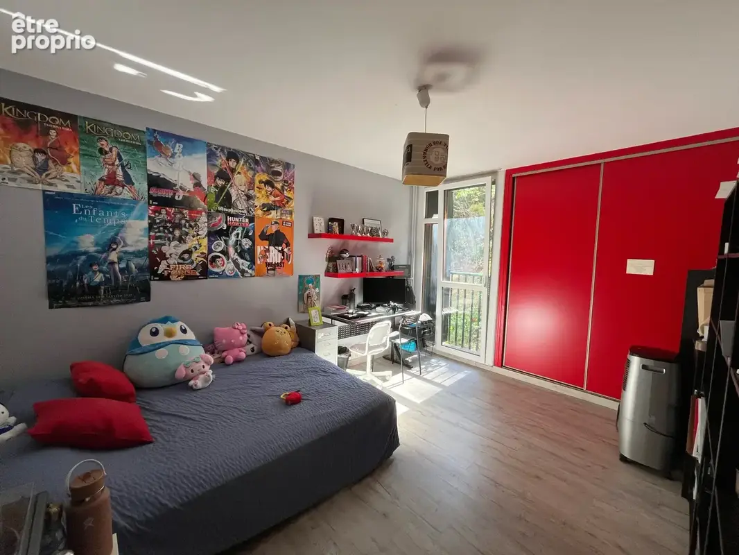 Rare à la vente: Spacieux T5 de 104m2 au coeur d'un écrin de verdure - photo 7