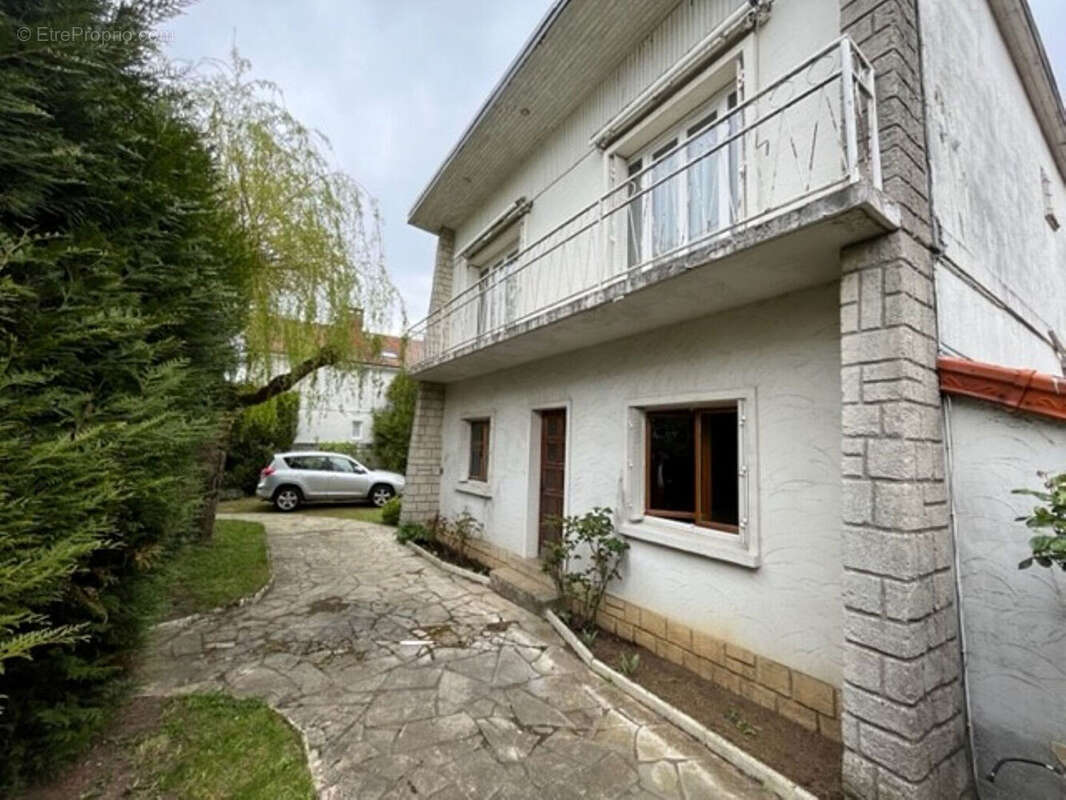 Maison à RAMBOUILLET