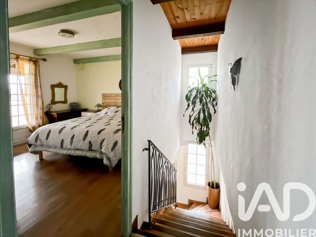 Photo 9 - Maison à BARJAC