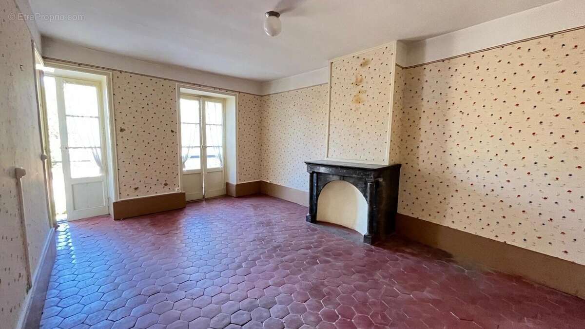 Photo 4 - Maison à SAINT-GENGOUX-LE-NATIONAL