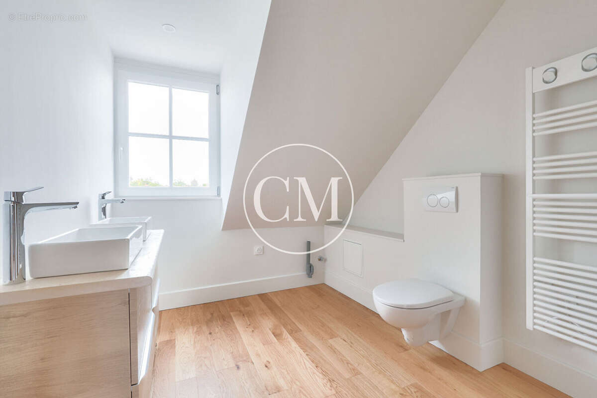 Appartement à VERSAILLES