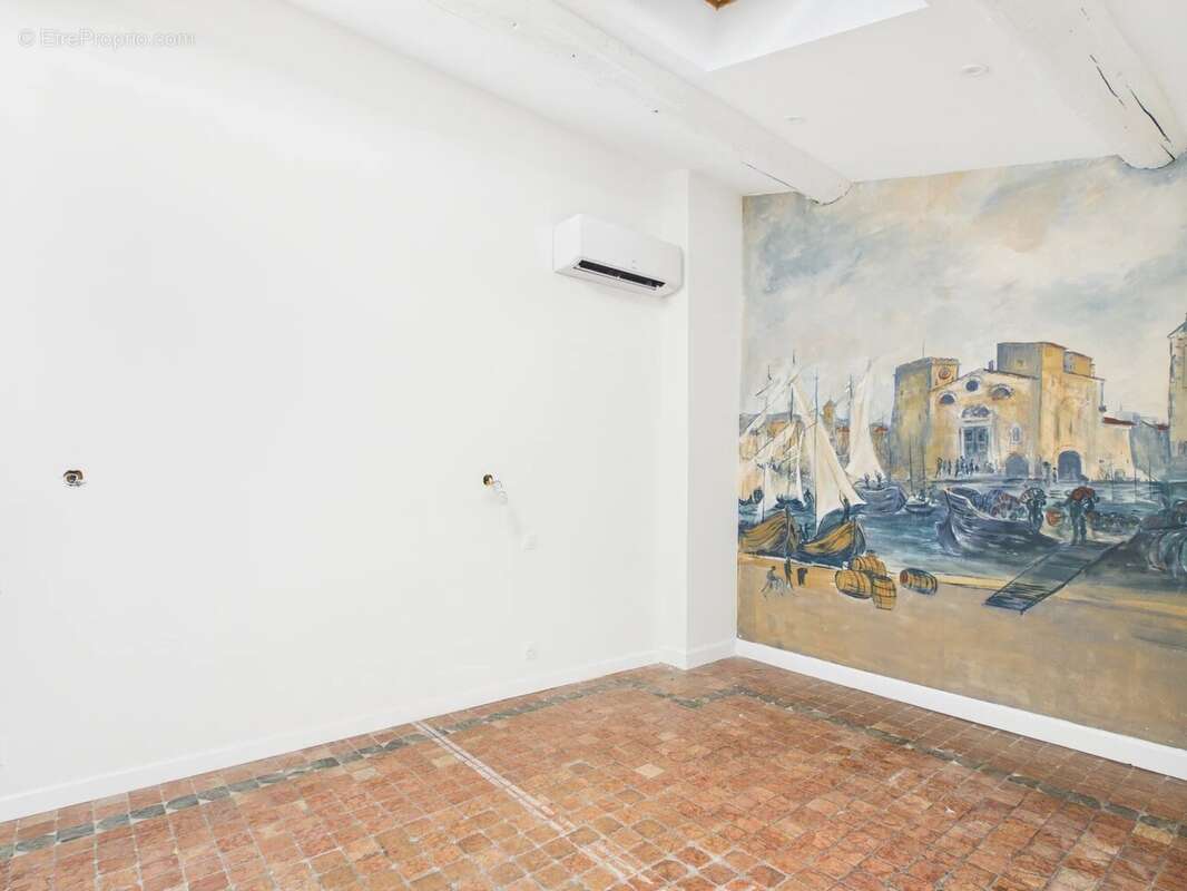 Duplex au charme historique de 102 m² - photo 13