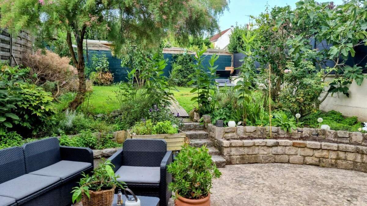 Maison à ROSNY-SOUS-BOIS