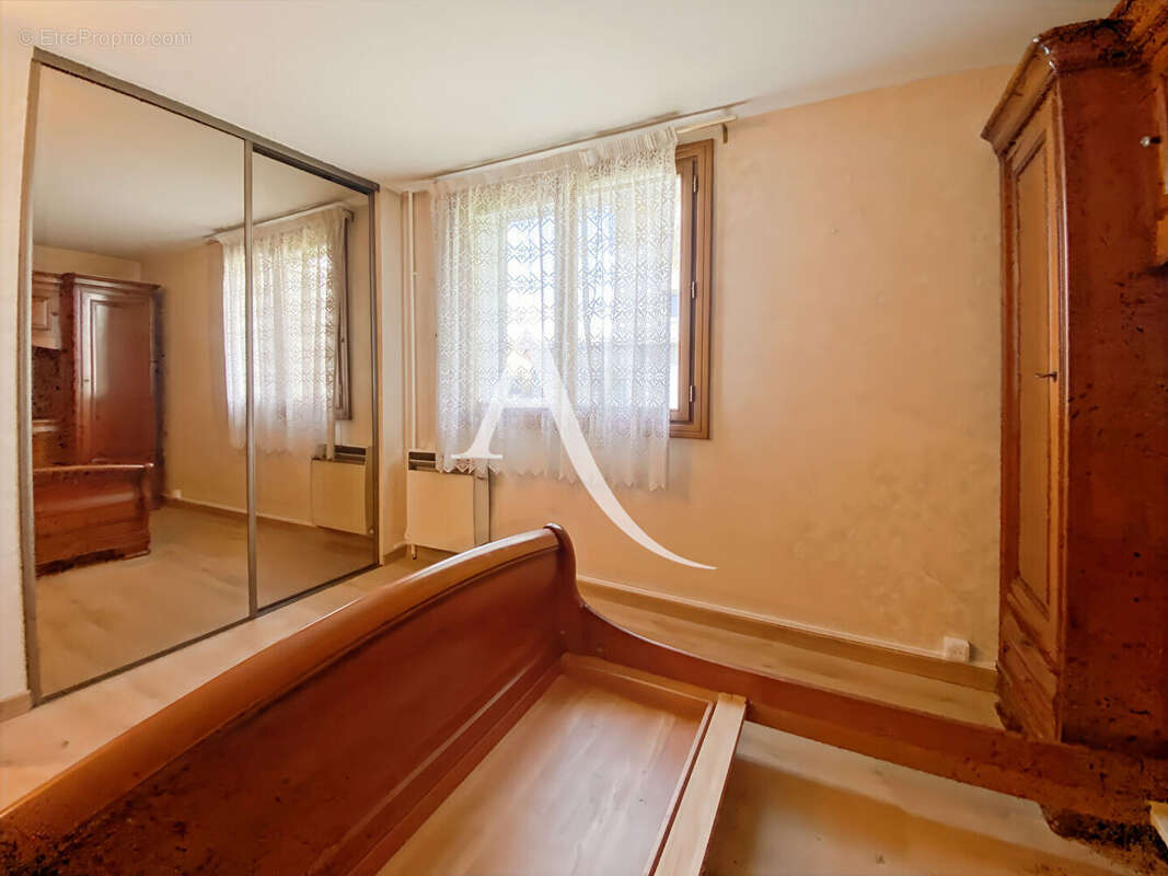 Appartement à BOIS-D'ARCY