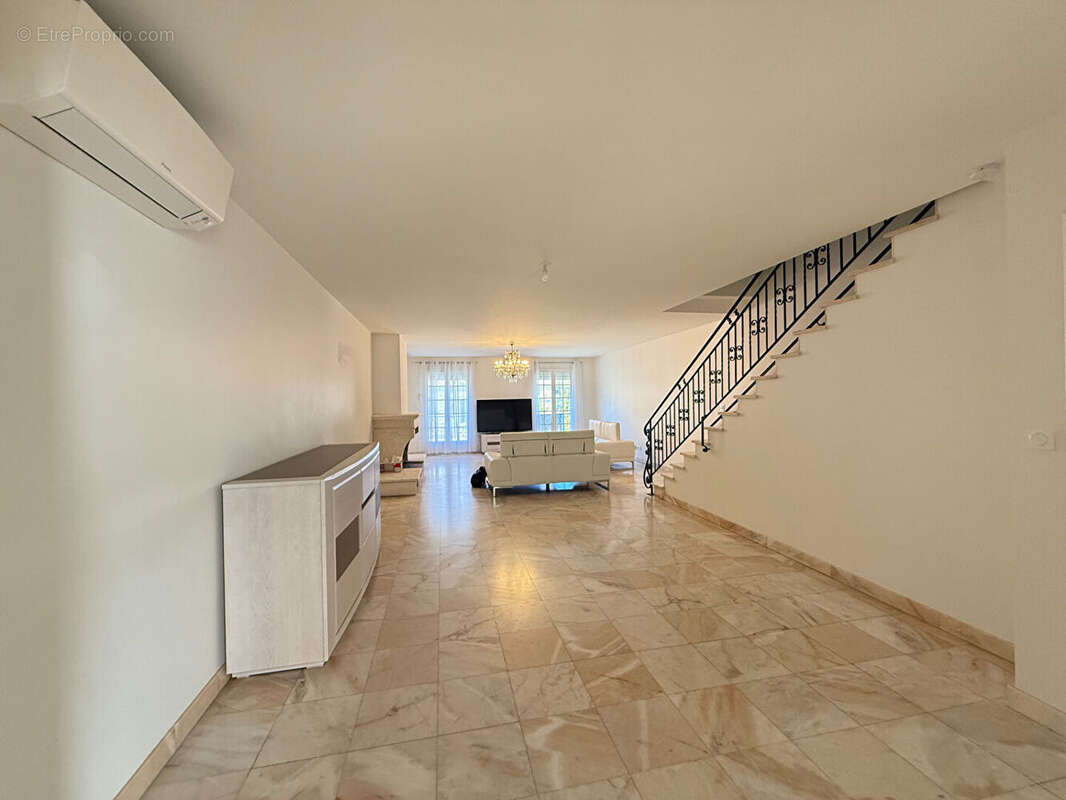 Appartement à VILLENEUVE-SUR-LOT