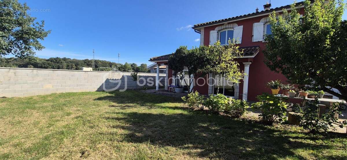 Coup de cœur familial - maison de charme 145 m² - 4 ch - jardin plat 667 m² - messimy-sur-saône - photo 2