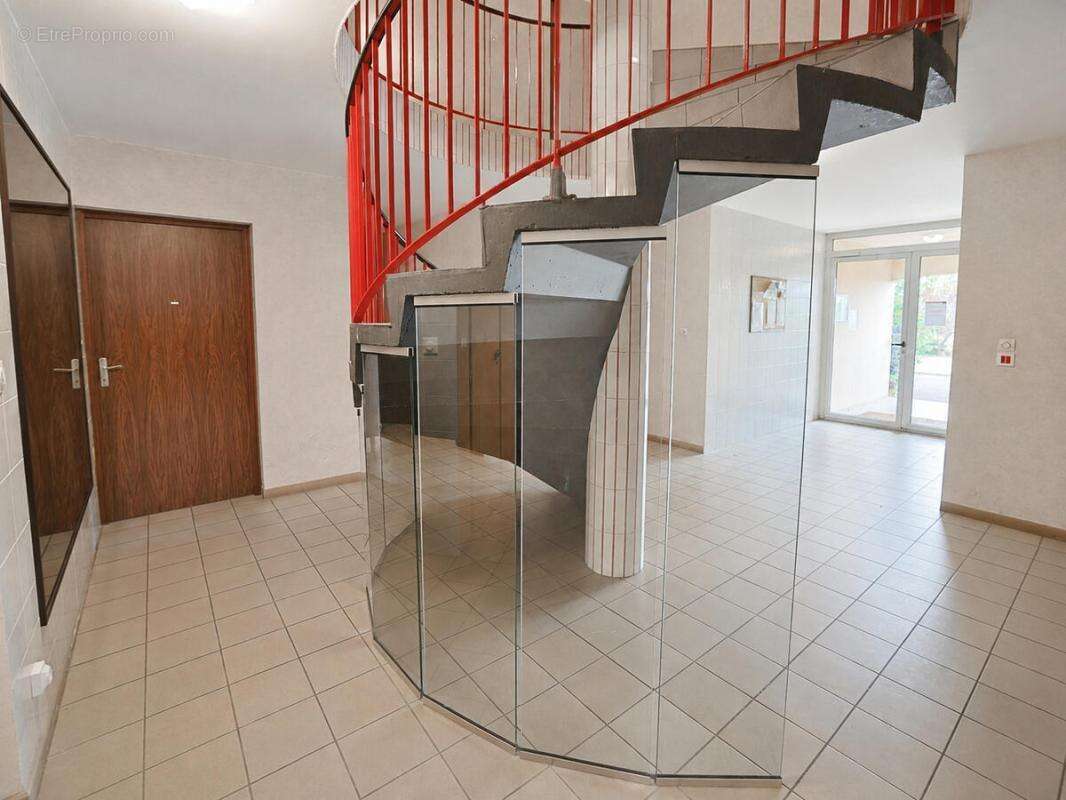 Appartement F2 - photo 16