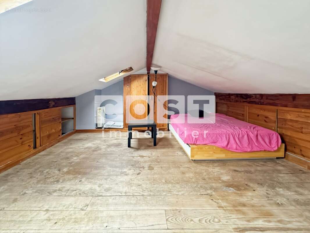 Appartement à COLOMBES