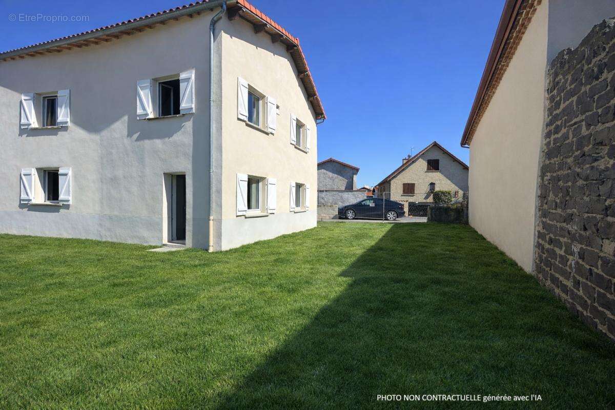 Maison à ENNEZAT