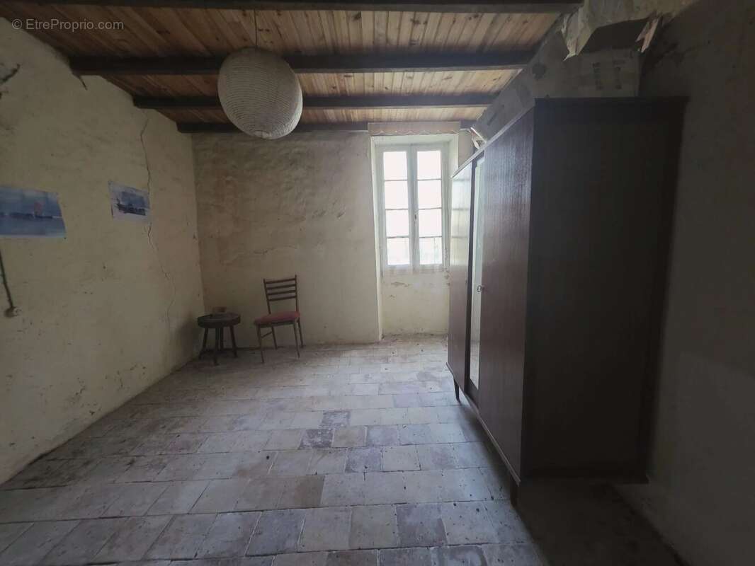 Maison à LAUZUN