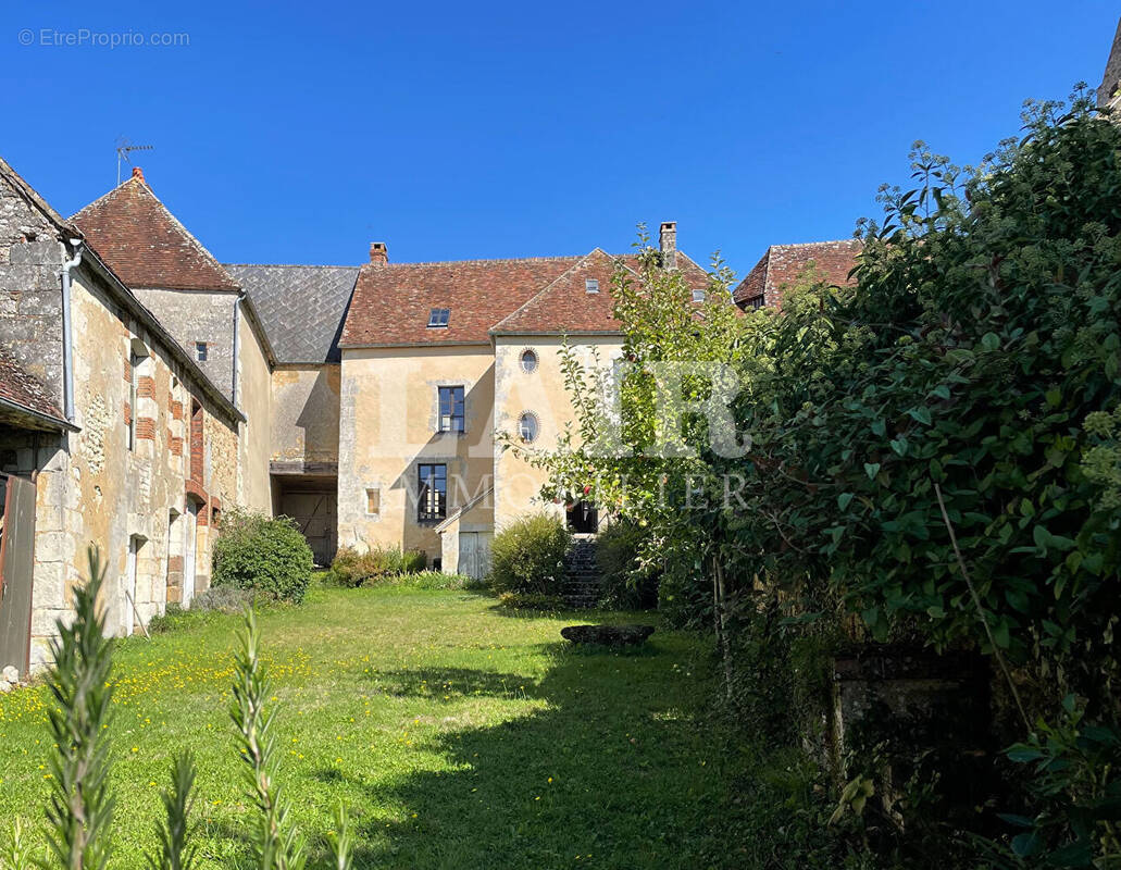 Maison à MORTAGNE-AU-PERCHE