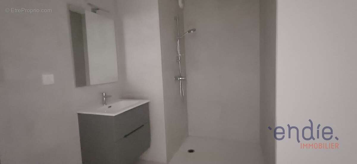 BARTENHEIM-LA-CHAUSSÉE  F3 de 67,63 m² avec balcon de 13 m²  Disponible immédiatement  259 000  FAI. - photo 3