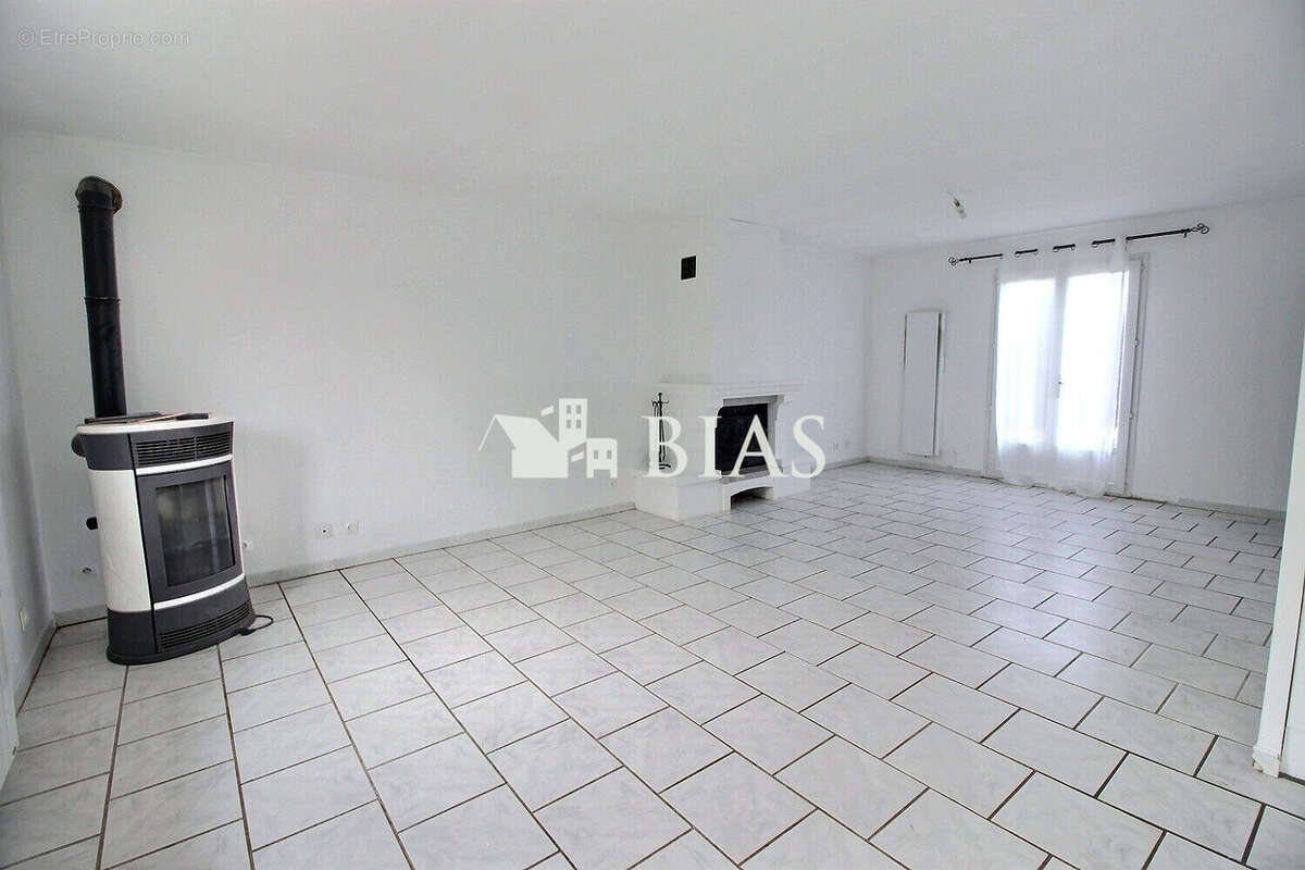 Maison à CAUDEBEC-LES-ELBEUF