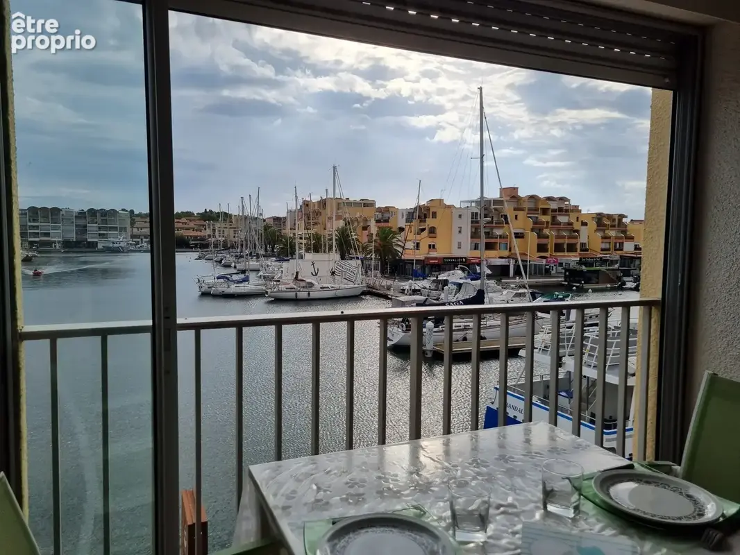 A vendre - gruissan -port - proche plage du grazel studio 4 couchages - vue port - parking - photo 14