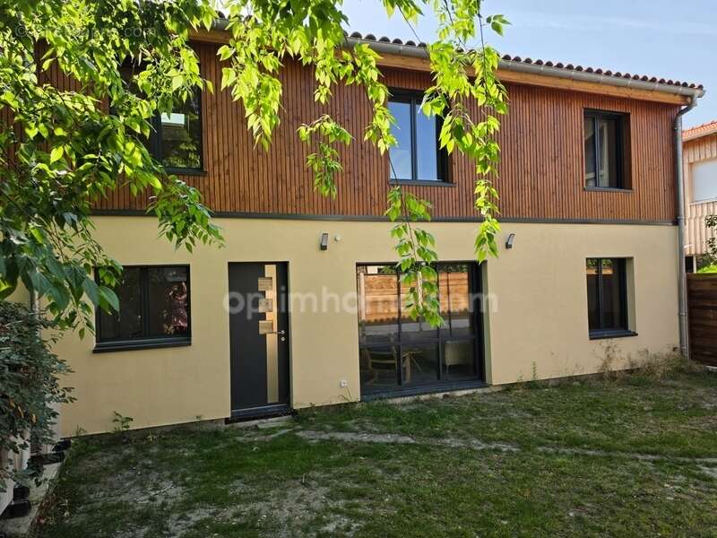 Maison contemporaine à vendre 5 pièces MERIGNAC (33) - photo 20
