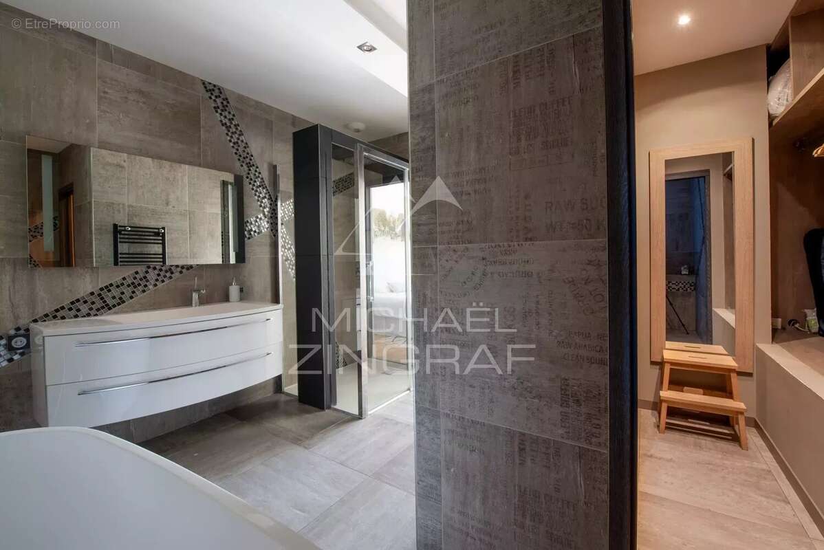 Maison à GUJAN-MESTRAS