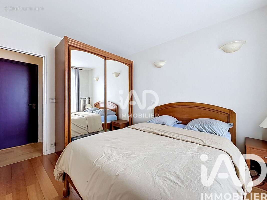 Photo 5 - Appartement à SAINT-CYR-L'ECOLE