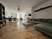 Appartement à MARSEILLE-7E