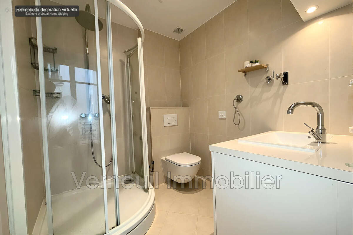 Appartement à PARIS-8E